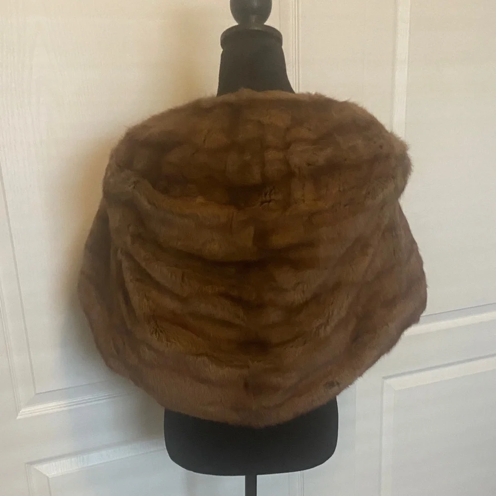 Vintage fur stole - Picture 2 of 4